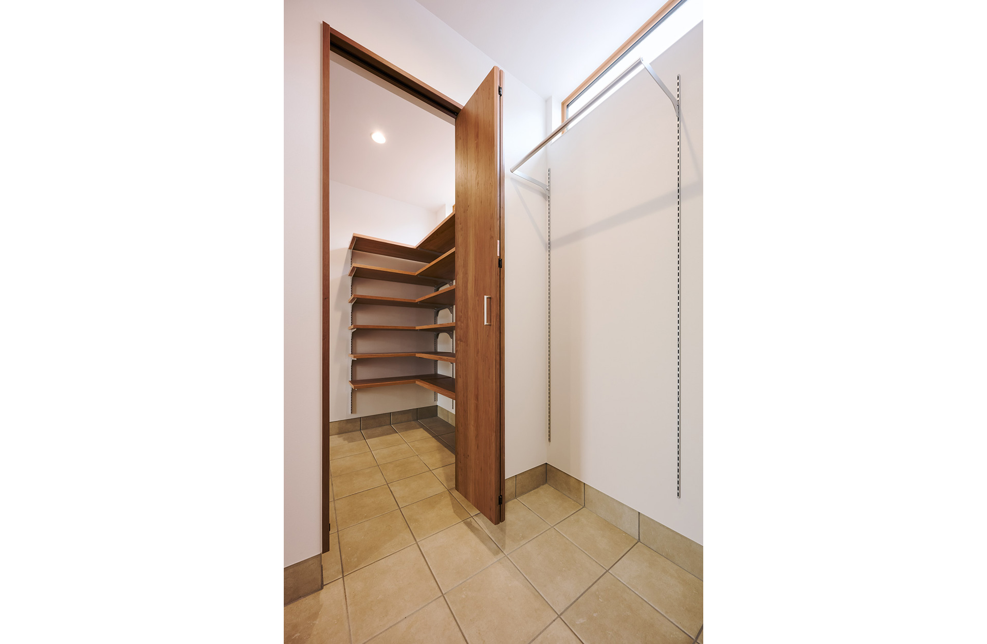 セカンドライフを平屋で暮らす。光と風が心地よい住まい