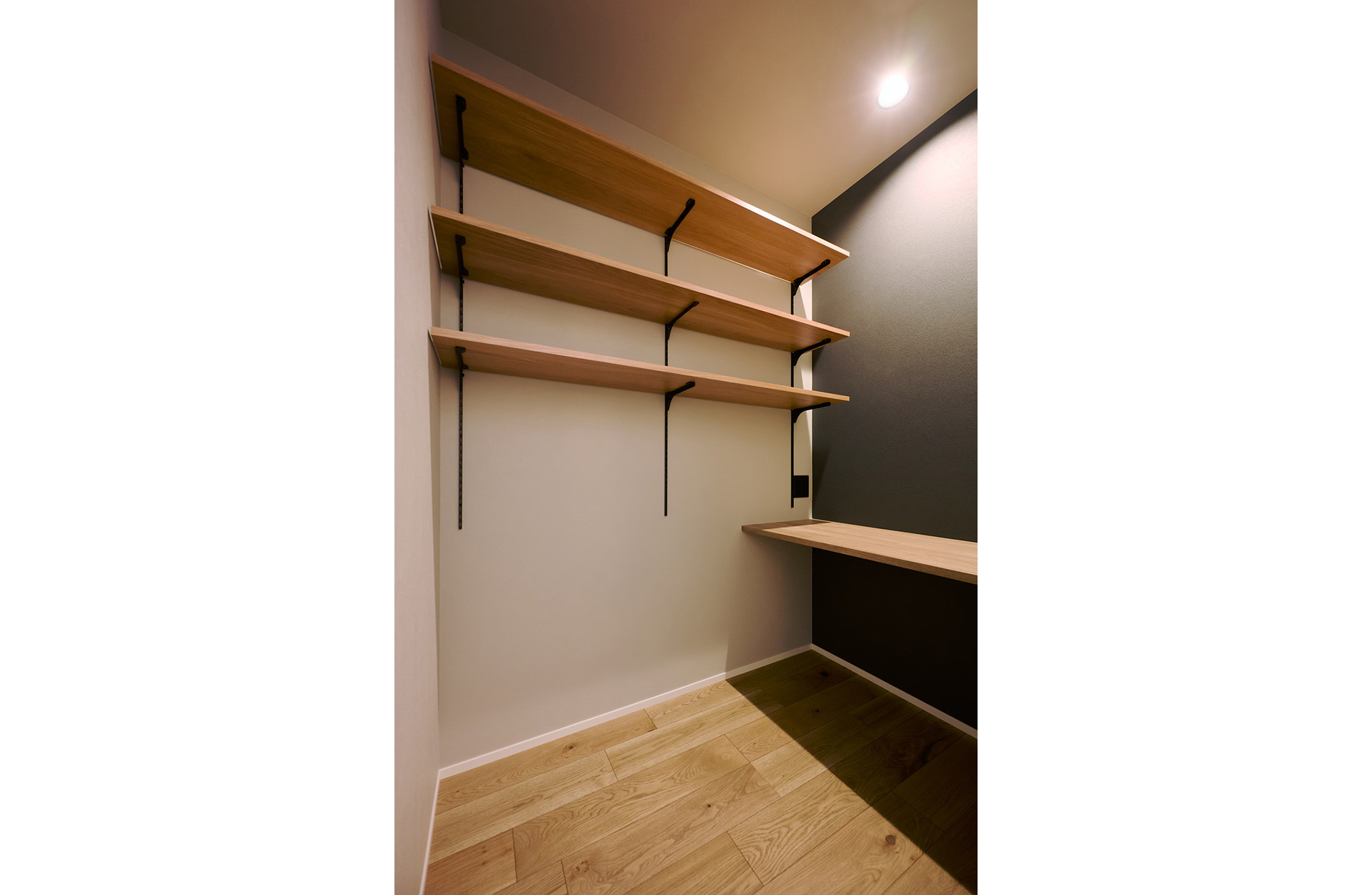 ホテルライクに整う、性能と動線の美しい住まい