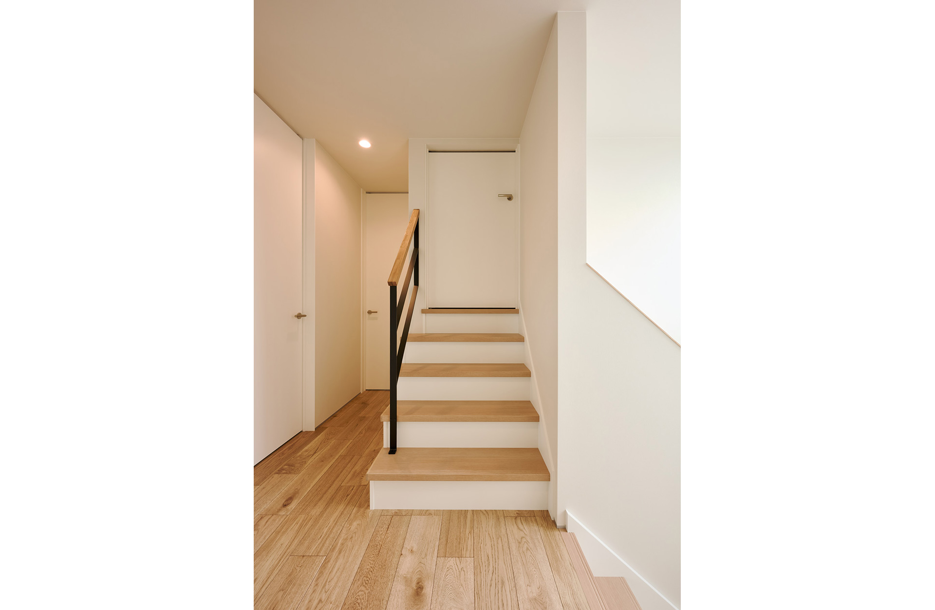 余白が美しい引き算インテリア