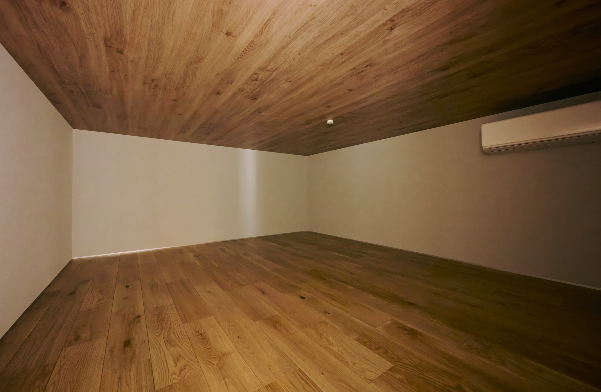 余白が美しい引き算インテリア